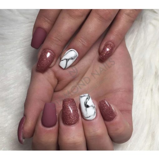 Gél Lakk - DN203 - Anthique fuchsia - Zselé lakk